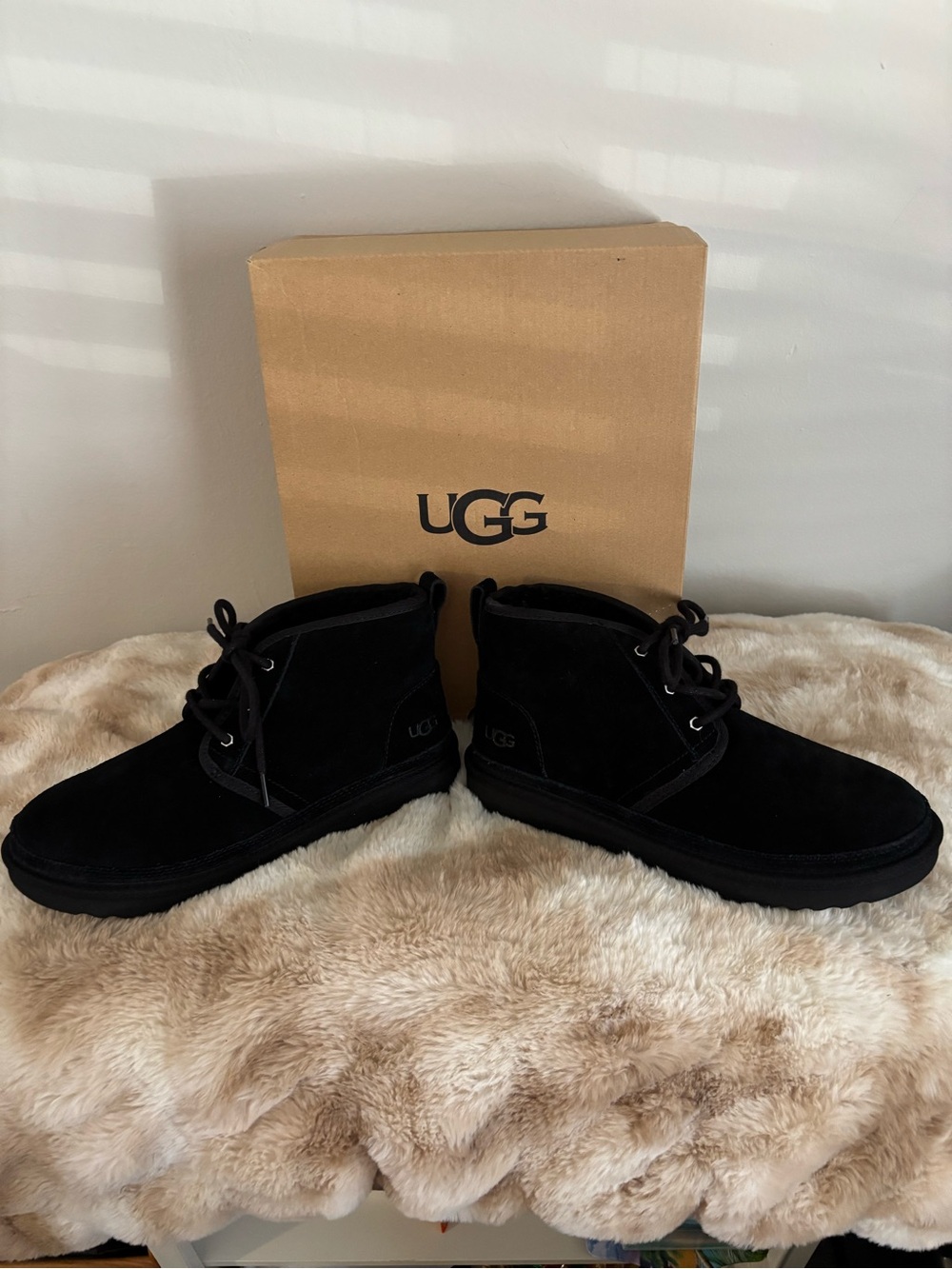 UGG woman’s Black Suede Neumel Boot new